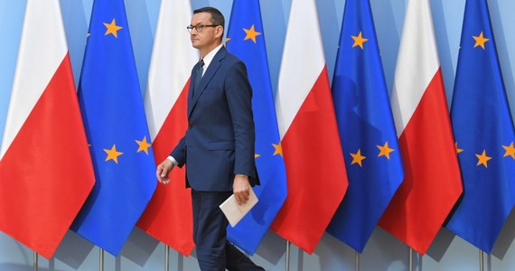 Premier Mateusz Morawiecki oświadczył, że przyjmuje zaproszenie górniczych związków zawodowych do rozmów o programie ratunkowym dla branży. Jak dodał, propozycja, by w ciągu 2-3 miesięcy wypracować porozumienie, była z nim uzgodniona.