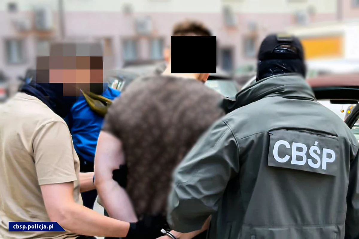 Zarzut przygotowania do uprowadzenia usłyszał 23-latek zatrzymany przez funkcjonariuszy CBŚP z Białegostoku oraz tamtejszej KWP. Mężczyzna planował porwać dziecko dla okupu. Domagał się dwóch milionów złotych. 