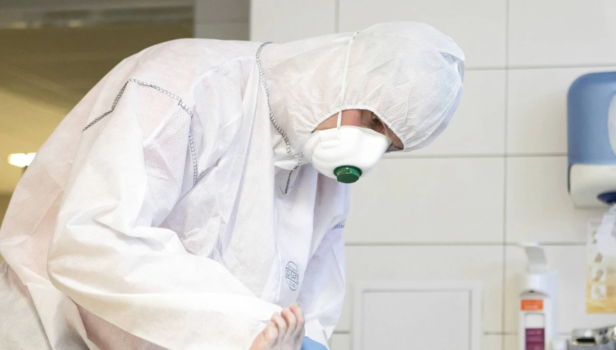 Kolejne ognisko koronawirusa na Mazowszu. Chodzi o siedem osób, które wróciły ze wspólnych wakacji nad polskim morzem. 