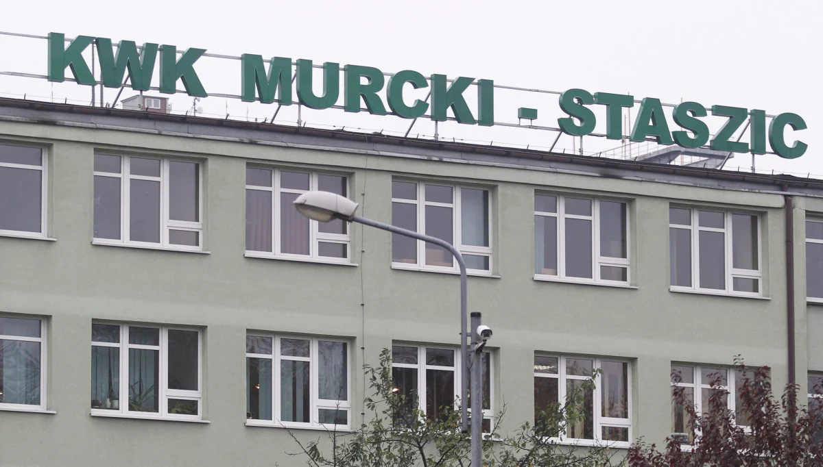 Dwa wstrząsy odczuli przed południem mieszkańcy Katowic. Ziemia zadrżała w kilku dzielnicach, między innymi w Ligocie, Piotrowicach, Ochojcu i Giszowcu. 