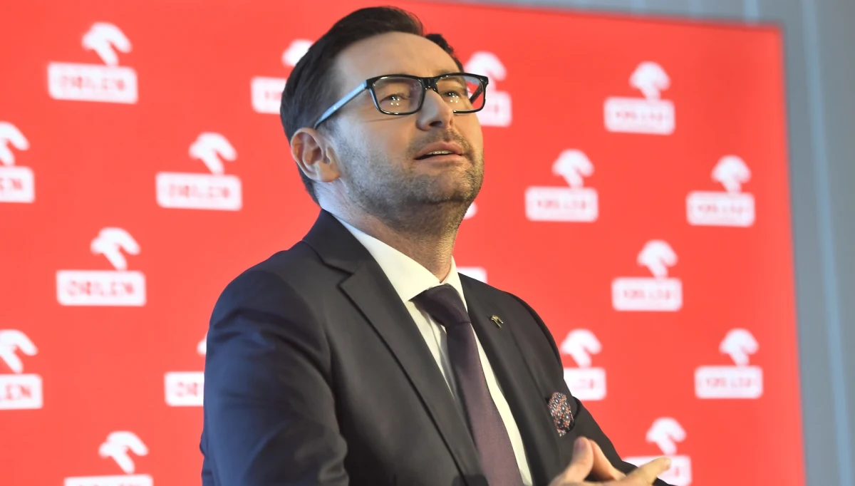 Nie widzę żadnych szans na to, aby rosyjski koncern naftowy został współwłaścicielem gdańskiej rafinerii - mówi w rozmowie z "Rzeczpospolitą" prezes PKN Orlen Daniel Obajtek. I jak dodaje, to Orlen zdecyduje, jakiego będzie miał w tej transakcji partnera, a nie KE. 