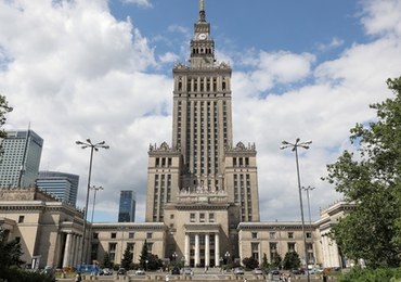Trzaskowski: Pałac Kultury i Nauki zostanie oświetlony barwami Białorusi