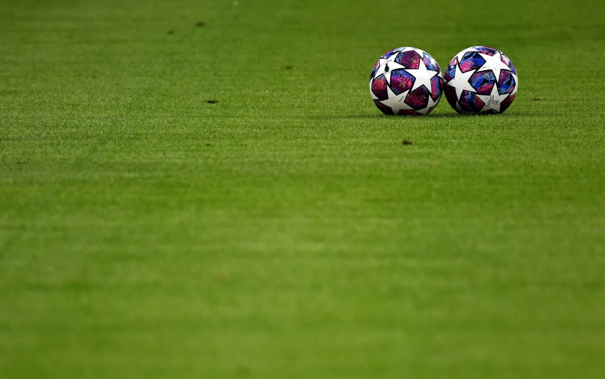 Wtorkowy mecz kwalifikacji piłkarskiej Ligi Mistrzów Drita Gnjilane - Linfield FC (Irlandia Północna) w szwajcarskim Nyonie został odwołany z powodu koronawirusa w ekipie z Kosowa - poinformowała UEFA. Zwycięzca miał być rywalem Legii Warszawa w 1. rundzie eliminacji.