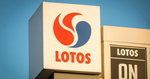 Grupa Lotos zanotowała 1 mld 388 mln zł straty netto za pierwsze półrocze 2020 r., podczas gdy rok wcześniej miała 673 mln zł zysku - podała spółka w raporcie za pierwsze półrocze 2020 r.