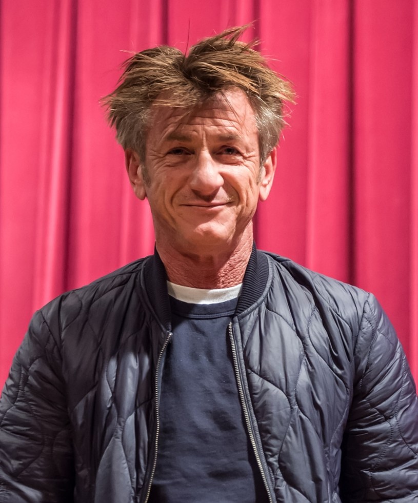 Mówi się o nim, że potrafi zagrać dosłownie wszystko. Do każdej z kolejnych ról bardzo dokładnie się przygotowuje, dlatego mimo ponad 30 lat kariery nie ma na koncie nawet 50 filmowych kreacji... Sean Penn - zdobywca dwóch Oscarów, laureat Złotego Globu, aktor nagradzany na festiwalach w Cannes, Wenecji i Berlinie - kończy 17 sierpnia 60 lat.