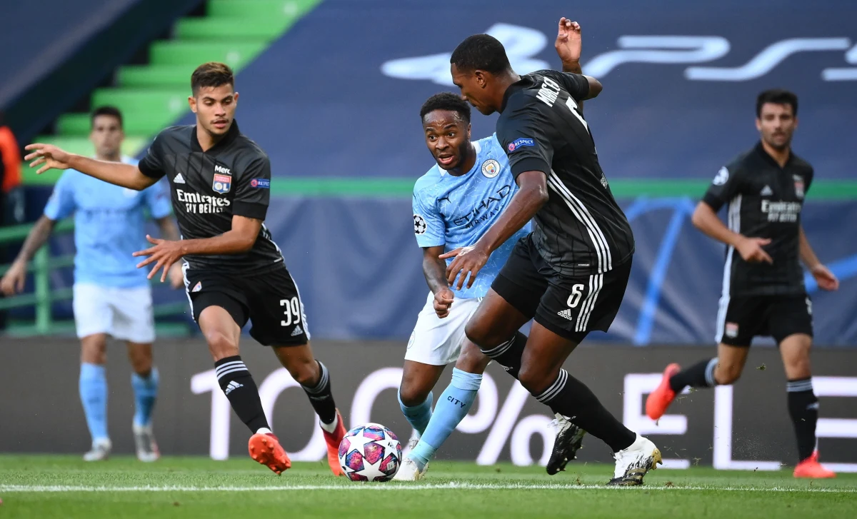 Piłkarze Olympique Lyon pokonali w Lizbonie Manchester City 3:1 (1:0) w ćwierćfinale Ligi Mistrzów. W półfinale francuski zespół zagra z Bayernem Monachium, który w piątek rozbił Barcelonę 8:2.