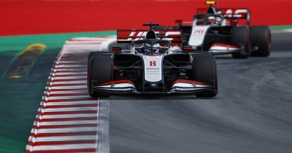 W przyszłym tygodniu właściciel Formuły 1 koncern Liberty Media ma przedstawić cztery nowe wyścigi, które znajdą się w kalendarzu tegorocznego sezonu - ujawnił portal grandpx.news.