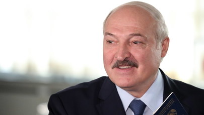 Łukaszenka twierdzi, że czołgi i samoloty NATO są 15 minut drogi od białoruskiej granicy