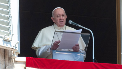 Papież apeluje o dialog i odrzucenie przemocy na Białorusi