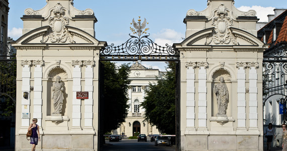 Wśród tysiąca najlepszych uczelni na świecie znalazło się 8 polskich. Uniwersytet Warszawski wrócił do czwartej setki, a UJ - w ubiegłym roku lepszy niż UW - spadł do piątej setki - wynika z opublikowanej w połowie sierpnia Listy Szanghajskiej (ARWU).