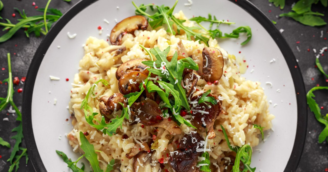 Pikantne risotto z prawdziwkami i rukolą Styl w INTERIA.PL