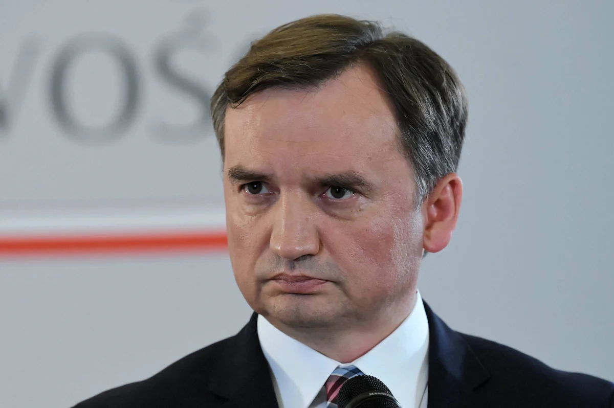 Nie mam planów startu w wyborach prezydenckich – mówi w wywiadzie dla "Rzeczpospolitej" minister sprawiedliwości, szef Solidarnej Polski Zbigniew Ziobro. Uważa, że na stanowisko wicepremiera powinien wrócić Jarosław Gowin.