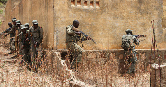 ​Strzały w pobliżu Bamako, stolicy Mali. Jak podaje norweska ambasada i źródła agencji Reutera, bardzo możliwe, że w kraju ma miejsce bunt w wojsku.