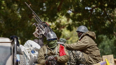 Porwany przez zbuntowanych żołnierzy prezydent Mali podał się do dymisji