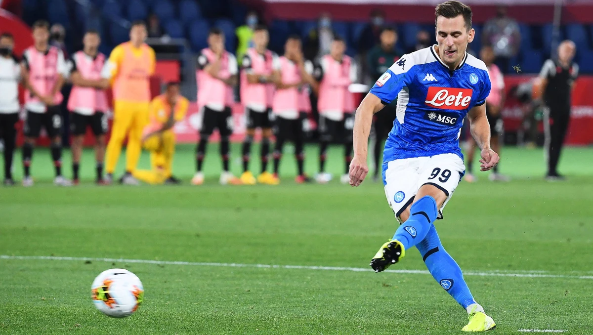 Arkadiusz Milik będzie nowym napastnikiem AS Roma - poinformował dziennik "Corriere dello Sport". Napoli dobrze na nim zarobi.