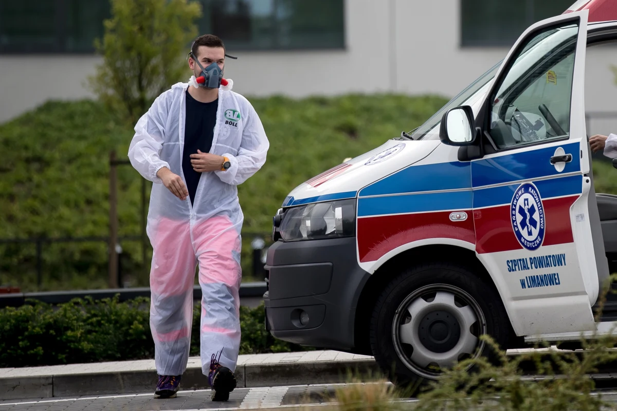 W czwartek Ministerstwo Zdrowia poinformowało o 767 nowych potwierdzonych przypadkach koronawirusa oraz śmierci kolejnych 12 osób. Aktualny bilans pandemii SARS-CoV-2 w Polsce to 59 378 zakażonych i 1 925 ofiar śmiertelnych. Od początku epidemii wyzdrowiało 40 481 chorych.