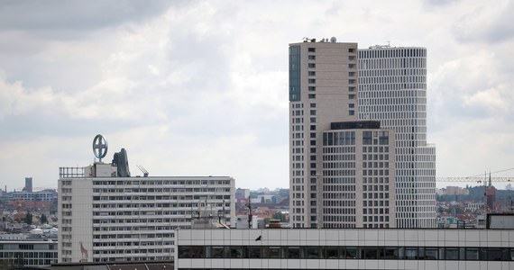 W rocznicę wybuchu II wojny światowej na Charlottenburgu w Berlinie stanie pomnik upamiętniający polskich żołnierzy walczących o zdobycie Berlina. Monument w kształcie flagi stanie przy budynku politechniki, przy prowadzącej do Bramy Brandenburskiej ulicy 17 Czerwca.