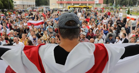 W Mińsku milicja zatrzymała przewodniczącego komitetu strajkowego mińskich zakładów samochodowych MAZ, Jauhiena Bachwałaua – potwierdziła w rozmowie z portalem TUT.by przedstawicielka władz miejskich