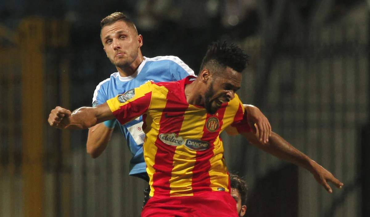 Łukasz Gikiewicz, napastnik jordańskiego Al-Faisaly SC, poinformował, że stwierdzono u niego zakażenie koronawirusem. Jak dodał, nie ma żadnych objawów choroby.