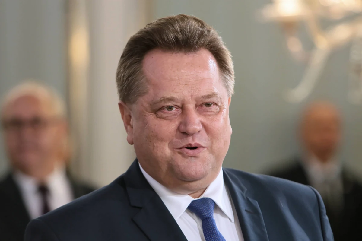 Kolizja z udziałem samochodu Służby Ochrony Państwa. W aucie, które uczestniczyło w tym zdarzeniu, był przewożony były wiceminister spraw wewnętrznych i administracji Jarosław Zieliński. 