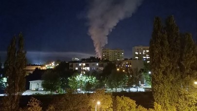 Duży pożar Lidla w Kielcach. Zawalił się dach budynku