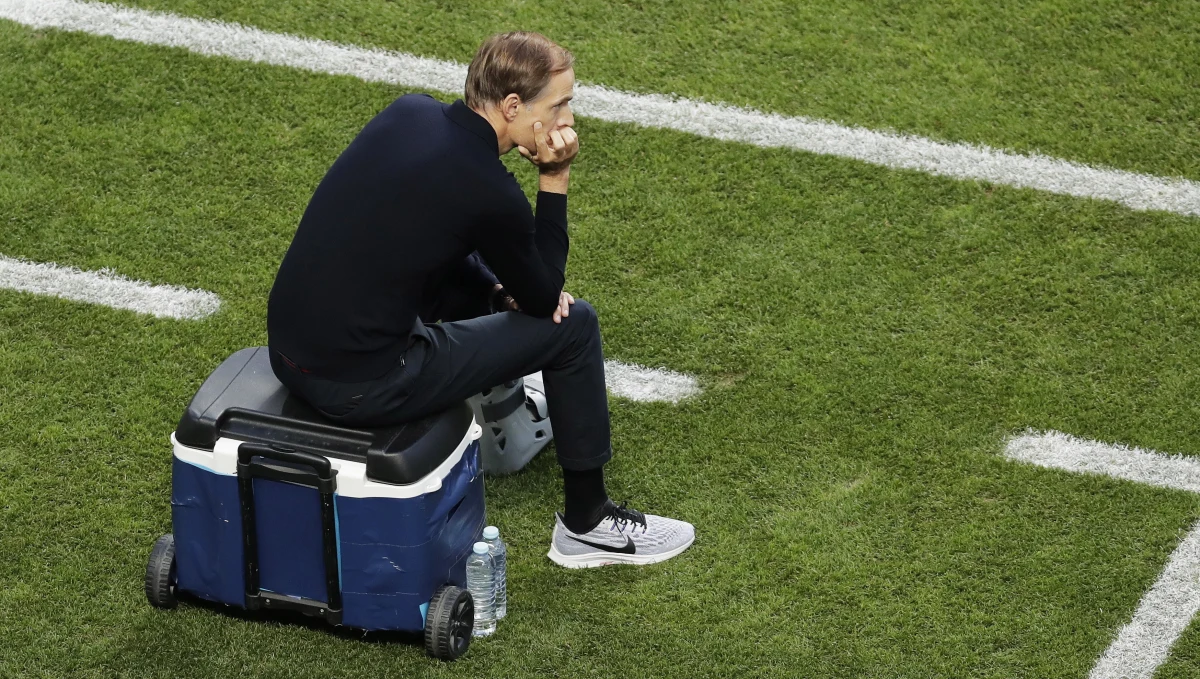 Jak donosi hiszpański "AS", porażka w finale Ligi Mistrzów wstrząśnie fundamentami PSG. Poinformowano, że zagrożona jest przede wszystkim posada trenera Thomasa Tuchela.