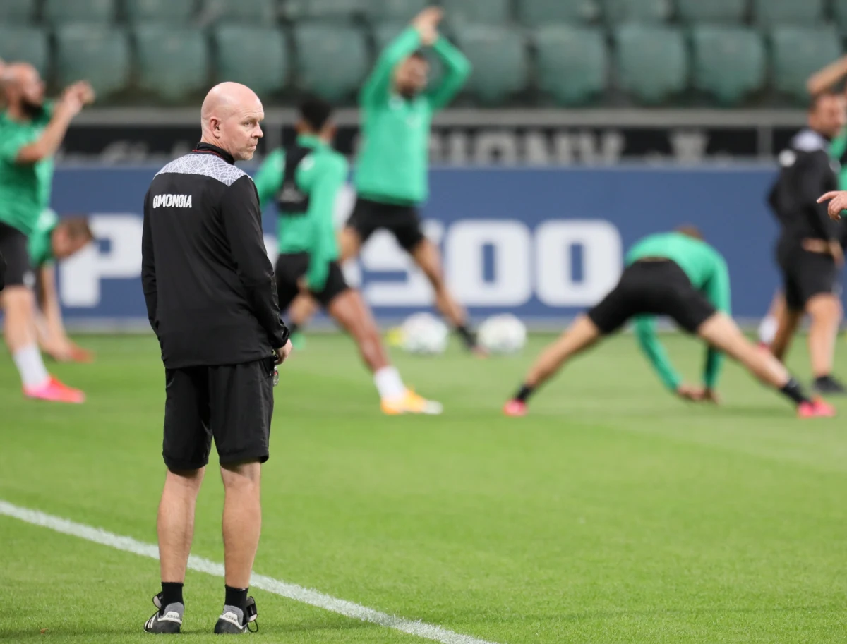 Cypryjska Omonia Nikozja będzie wieczorem rywalem Legii w drugiej rundzie eliminacji Ligi Mistrzów. Mecz w Warszawie o godzinie 20:00. Trenerem Omonii jest były opiekun Legii Henning Berg, który z warszawskim klubem zdobył mistrzostwo i Puchar Polski. Dla Legii będzie to trudniejszy pojedynek niż mecz z Linfield sprzed tygodnia.