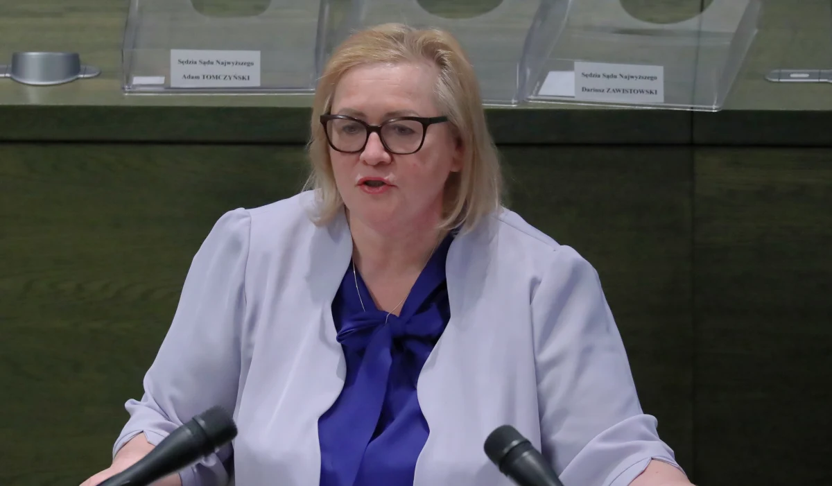 Rzecznik dyscyplinarny Sądu Najwyższego odmówił wszczęcia postępowania dyscyplinarnego wobec obecnej I prezes SN Małgorzaty Manowskiej ws. pełnienia funkcji dyrektora KSSiP, pomimo sprzeciwu ówczesnej I prezes SN Małgorzaty Gersdorf - poinformował PAP w środę zespół prasowy SN.