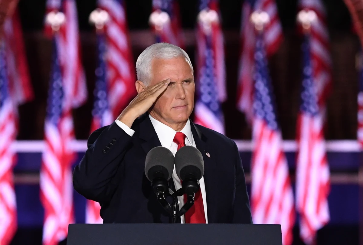 Mike Pence przyjął na konwencji Partii Republikańskiej nominację na kandydata tego ugrupowania na wiceprezydenta USA w listopadowych wyborach. Chwalił politykę prezydenta Donalda Trumpa, podkreślając jego działania popierane przez konserwatywny elektorat.