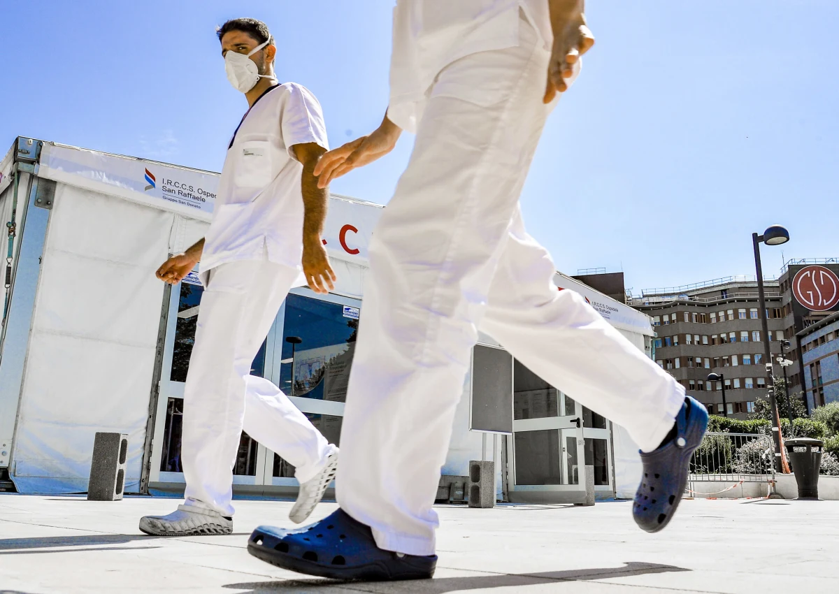 Angel Rodriguez Guzman, 70-latek zarażony w połowie marca koronawirusem, opuścił oddział intensywnej terapii szpitala w Madrycie. Mężczyzna przebywał tam aż 158 dni.