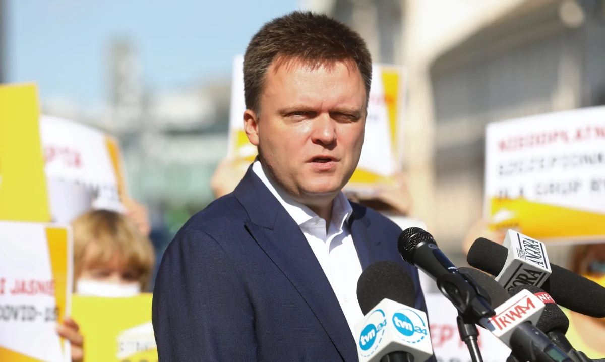 Szymon Hołownia poinformował w piątek, że do jego ruchu Polska 2050 zgłosiło się 20 tysięcy ludzi. W sobotę w Warszawie odbędzie się kongres stowarzyszenia, na którym ma być mowa o jego programie i planach na najbliższe miesiące. Przedstawione ma być też logo Polski 2050.