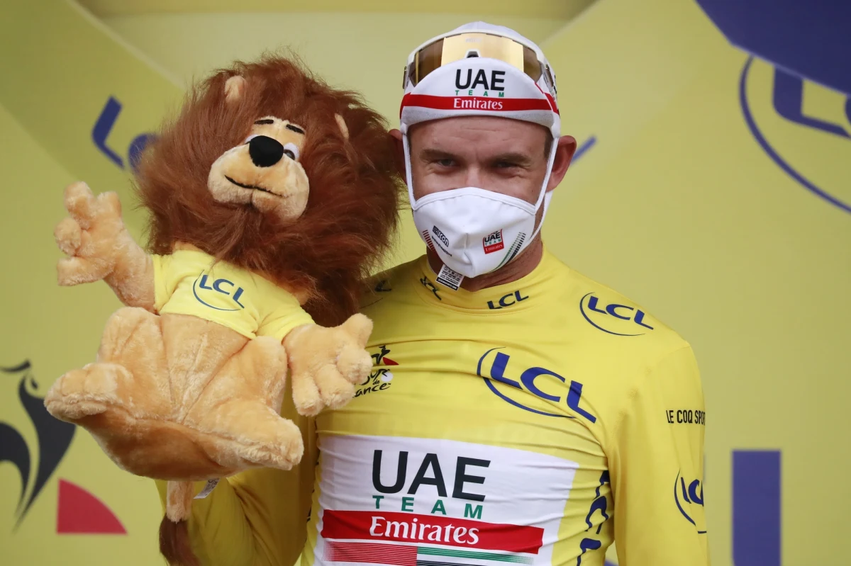 Norweg Alexander Kristoff z grupy UAE-Team Emirates wygrał po finiszu z peletonu pierwszy etap wyścigu kolarskiego Tour de France, długości 156 km ze startem i metą w Nicei. Drugie miejsce zajął mistrz świata Duńczyk Mads Pedersen (Trek-Segafredo).