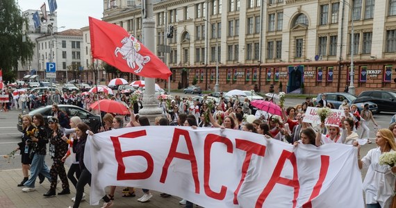 W Mińsku zakończył się protest przeciwko uznaniu wyników wyborów prezydenckich na Białorusi. W manifestacji, która rozpoczęła się od zatrzymań i prób interwencji ze strony sił specjalnych milicji OMON, mogło wziąć udział - według szacunków Radia Swaboda - nawet 200 tys. ludzi.