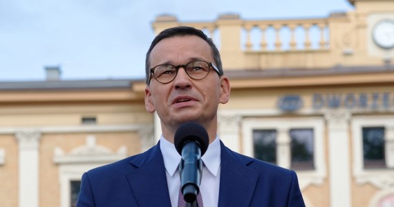 Mimo ogromnych zagrożeń gospodarczych w przyszły roku będą trzynaste i czternaste emerytury oraz waloryzacja emerytur - pisze premier Mateusz Morawiecki w liście opublikowanym przez "Super Express".