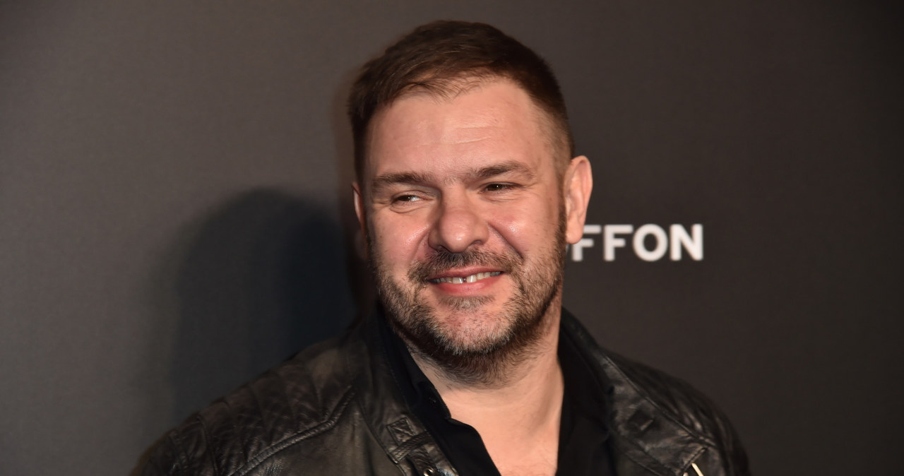 Tomasz Karolak, dyrektor Teatru IMKA, tłumaczy, że zmiana siedziby nie zahamuje rozwoju instytucji. Jesienią zaplanowane są premiery spektakli z udziałem gwiazd. Obecnie trwa remont nowej sceny na warszawskim Bemowie. Tomasz Karolak intensywnie pracuje, by uczynić nową IMKĘ miejscem, do którego przyjeżdżać będą także ludzie z centrum miasta. Ostatnio brał udział w zdjęciach do nowego filmu - komedii romantycznej "Szczęścia chodzą parami".