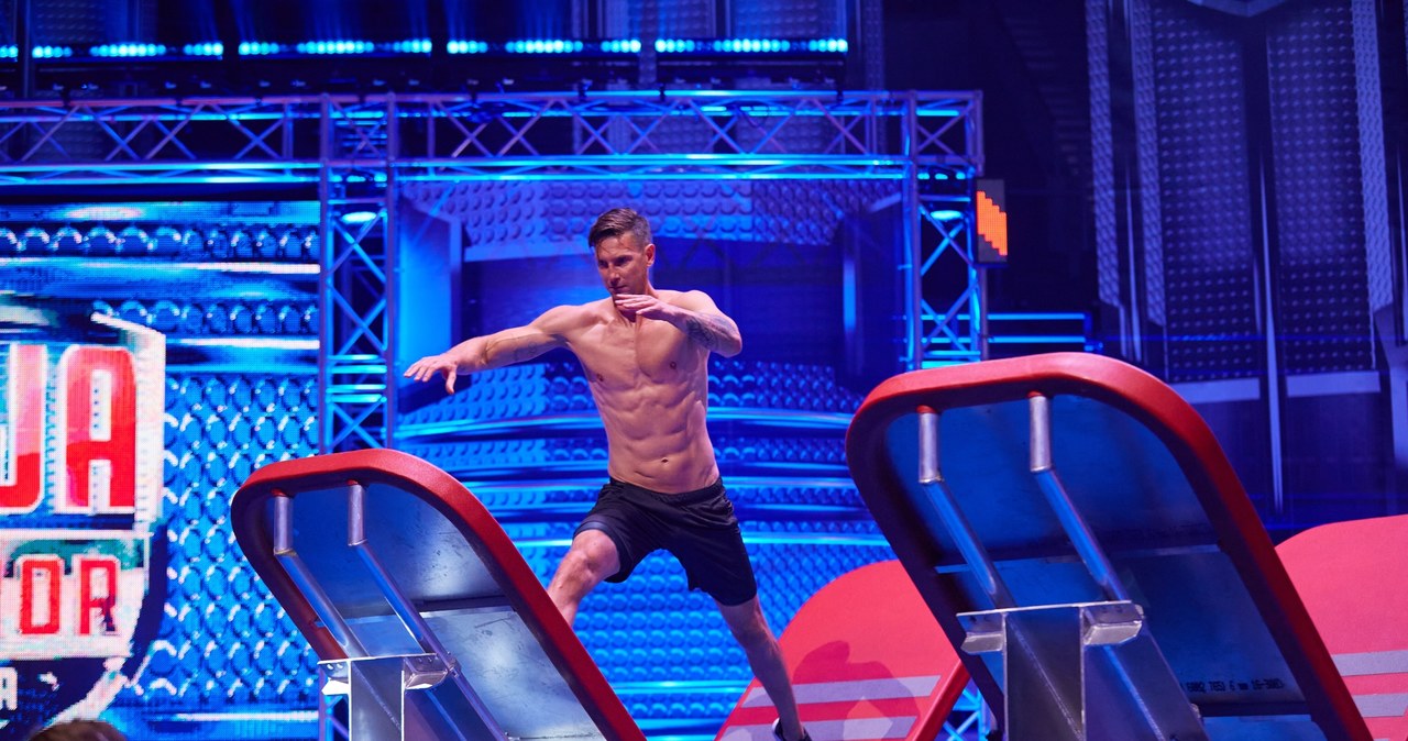 We wtorek, 1 września, na antenie Polsatu zadebiutuje drugi sezon programu "Ninja Warrior Polska". Wśród uczestników pierwszego odcinka znalazł się m.in. siatkarz Łukasz Kadziewicz.