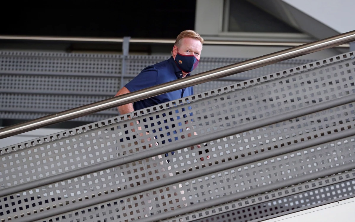 Piłkarze reprezentacji Holandii są zawiedzeni decyzją Ronalda Koemana, że zrezygnował z prowadzenia drużyny i przyjął pracę w Barcelonie. "Może nie było to dla nas szokiem, ale na pewno jesteśmy rozczarowani" - przyznał kapitan zespołu Virgil van Dijk.