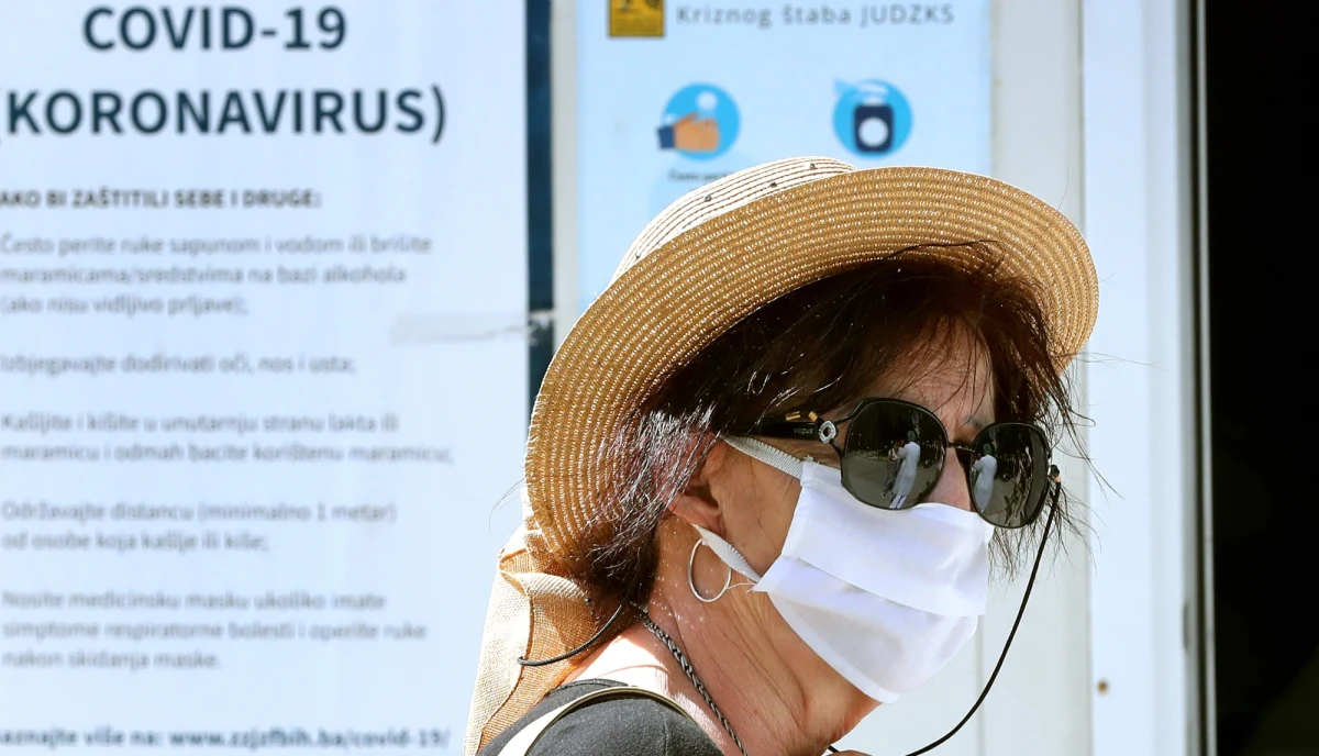 Służby medyczne stanu Rio de Janeiro w południowo-wschodniej Brazylii, potwierdziły we wtorek trwające przez pięć miesięcy zakażenie koronawirusem. Naukowcy przypuszczają, że w okresie tym pacjentka mogła zakazić tysiące osób.
