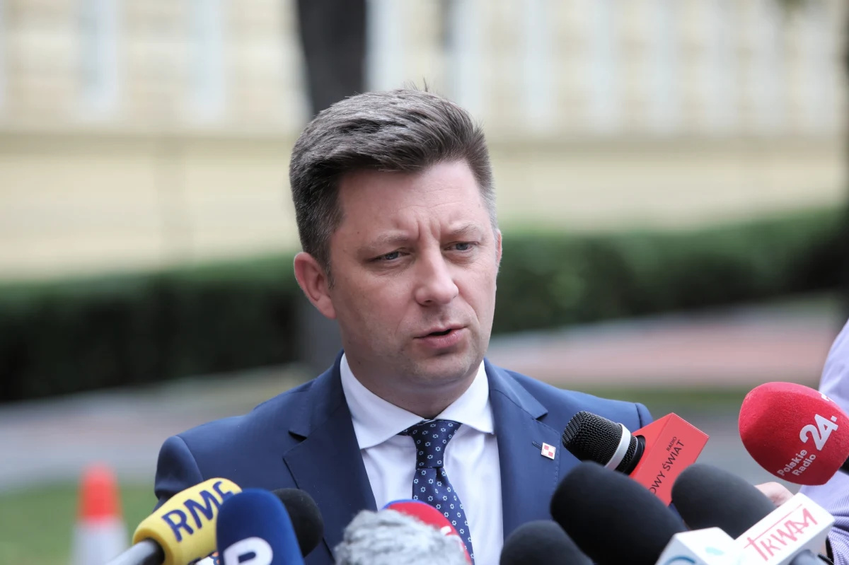 Już w kwietniu ostrzegaliśmy prezydenta Warszawy przed katastrofą w oczyszczalni "Czajka" - podkreślił na Twitterze szef Kancelarii premiera Michał Dworczyk. Opublikował też dwa pisma, które w tej sprawie do włodarza stolicy przesłały Wody Polskie.