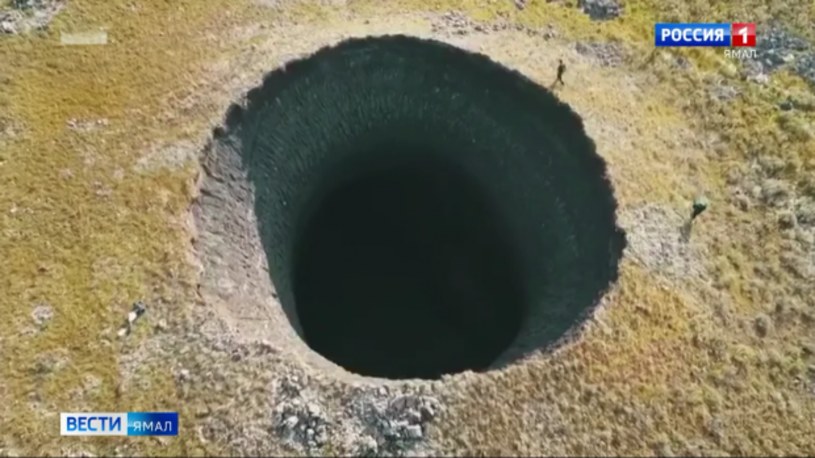 Naukowcy proponują na łamach magazynu EarthArXiv nową teorię dotyczącą powstawania ogromnych eksplodujących kraterów, które pojawiają się na Syberii i od kilkunastu lat spędzają sen z powiek wielu badaczy. Co je powoduje?