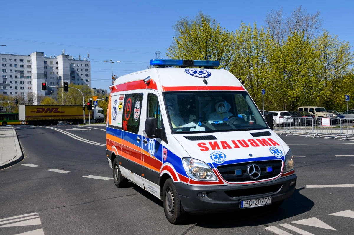 Zakażenie koronawirusem potwierdzono wśród 14 osób z Centrum Medycznego HCP w Poznaniu. W tej grupie są pracownicy i pacjenci. 