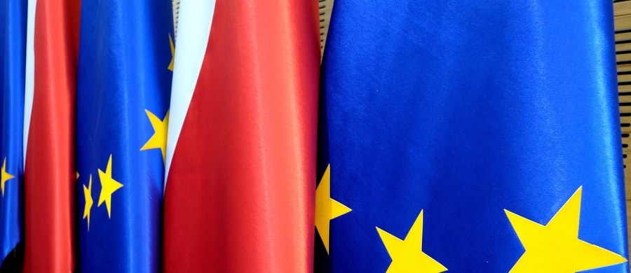 Kwestią praworządności w Polsce znowu mają się zająć się unijni ministrowie. Według wstępnego planu, ma być ona tematem najbliższej Rady ministrów UE ds. europejskich 22 września - dowiedziała się brukselska korespondentka RMF FM Katarzyna Szymańska-Borginon.