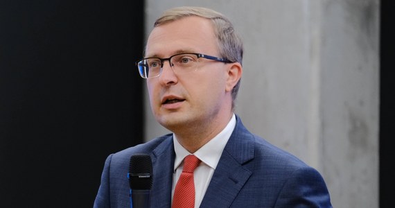 Nie grozi nam spirala zadłużenia. Rząd miał przestrzeń do tego, by w zdecydowany sposób wprowadzać działania antykryzysowe zwiększając poziom długu, ale, by przejść bezpiecznie przez kryzys - wskazał PAP prezes Polskiego Funduszu Rozwoju Paweł Borys.