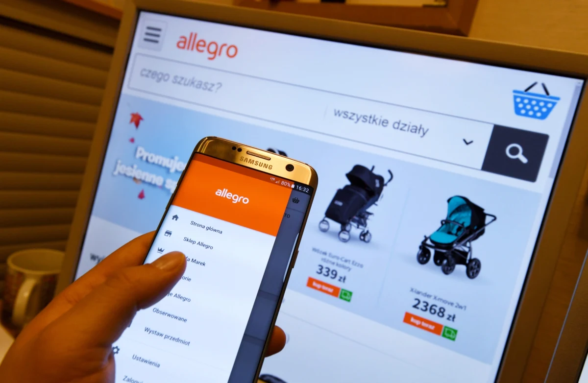 Urząd Ochrony Konkurencji i Konsumentów rozpoczął postępowanie wyjaśniające dotyczące praktyk Allegro. Urzędnicy chcą się przyjrzeć zmianom w regulaminie, które dotyczą pobierania prowizji od sprzedaży. 