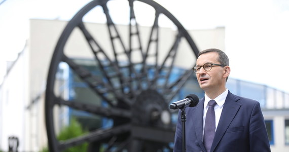 "Ile pobudek potrzebujemy, aby w końcu zorientować się, że mamy do czynienia z wrogim reżimem?" - podkreślił w czwartek premier Mateusz Morawiecki, odnosząc się do próby otrucia Aleksieja Nawalnego środkiem bojowym z grupy Nowiczok. Czas wyciągnąć wnioski - dodał premier.