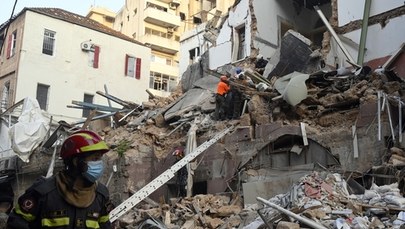 "Oznaki życia" w ruinach domu miesiąc po eksplozji w Bejrucie
