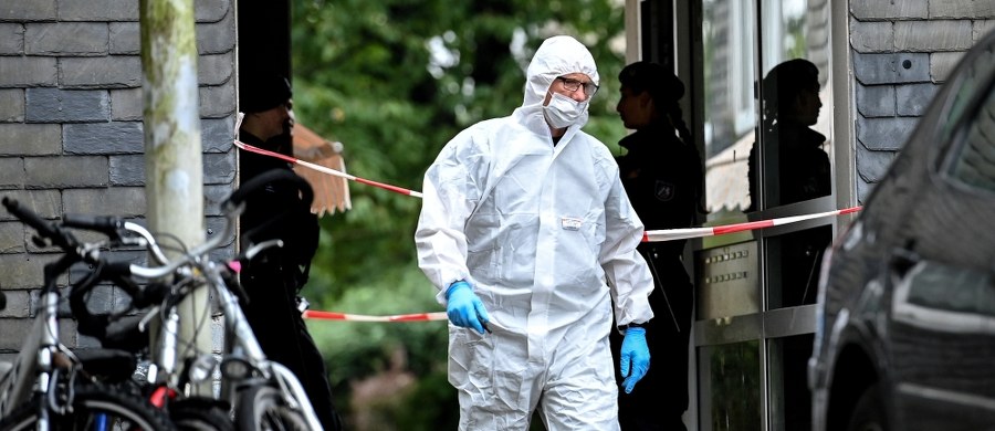 Rodzinna tragedia w Solingen wstrząsnęła Niemcami. Z sześciorga rodzeństwa przeżył tylko 11-latek. Pozostałe pięcioro dzieci zabiła matka, która potem rzuciła się pod pociąg na stacji w Dusseldorfie. Przeżyła, jest w stanie krytycznym. Media nieoficjalnie podają, że kobieta otruła swoje dzieci. Nie wiadomo, dlaczego oszczędziła najstarsze z nich. 