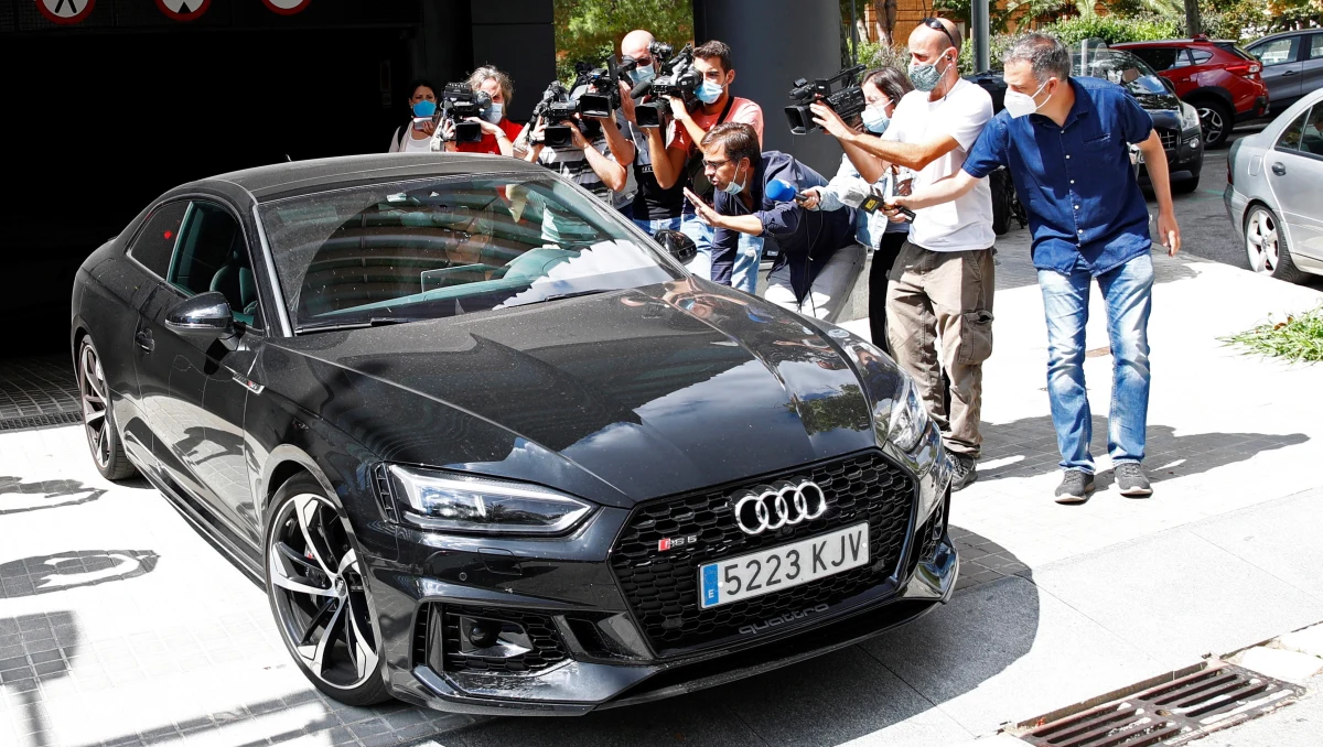 Lionel Messi może jednak pozostać w Barcelonie. Zdaniem dziennika „Marca” Argentyńczyk świetnie pamięta atmosferę wokół odejścia z klubu Neymara i nie chciałby żegnać się z Katalonią w podobnych okolicznościach.