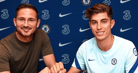 Chelsea Londyn potwierdziła transfer niemieckiego pomocnika Kaia Havertza. To już szóste wzmocnienie londyńczyków od momentu, w którym zniesiono zakaz transferowy wobec nich.