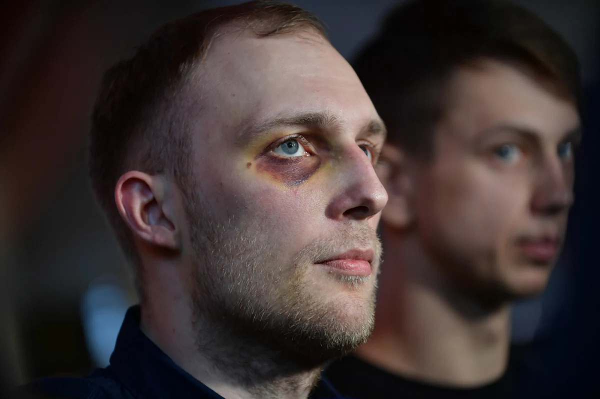 Trzej Polacy zatrzymani i torturowani na Białorusi zamierzają walczyć o swoje prawa również w Mińsku. Ich pełnomocnik mecenas Tomasz Wiliński złoży zawiadomienie w tej sprawie również na Białorusi - dowiedział się dziennikarz RMF FM Patryk Michalski.